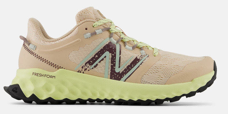 Новый баланс Свежая пена Garoe Damen Laufschuh бежевого цвета 18290₽