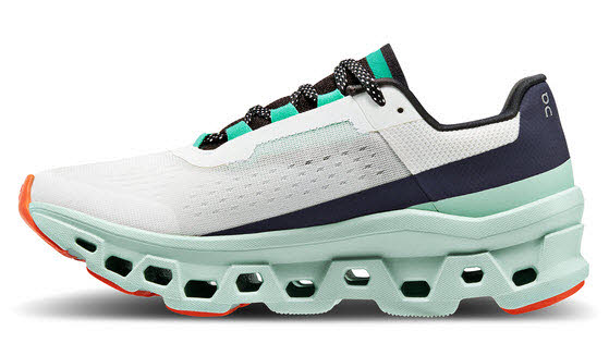 On CLOUDMONSTER Damen Laufschuh Bild 3